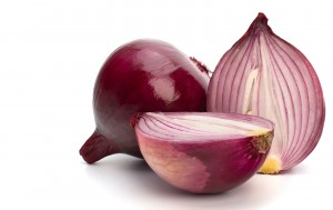 Red sliced onion